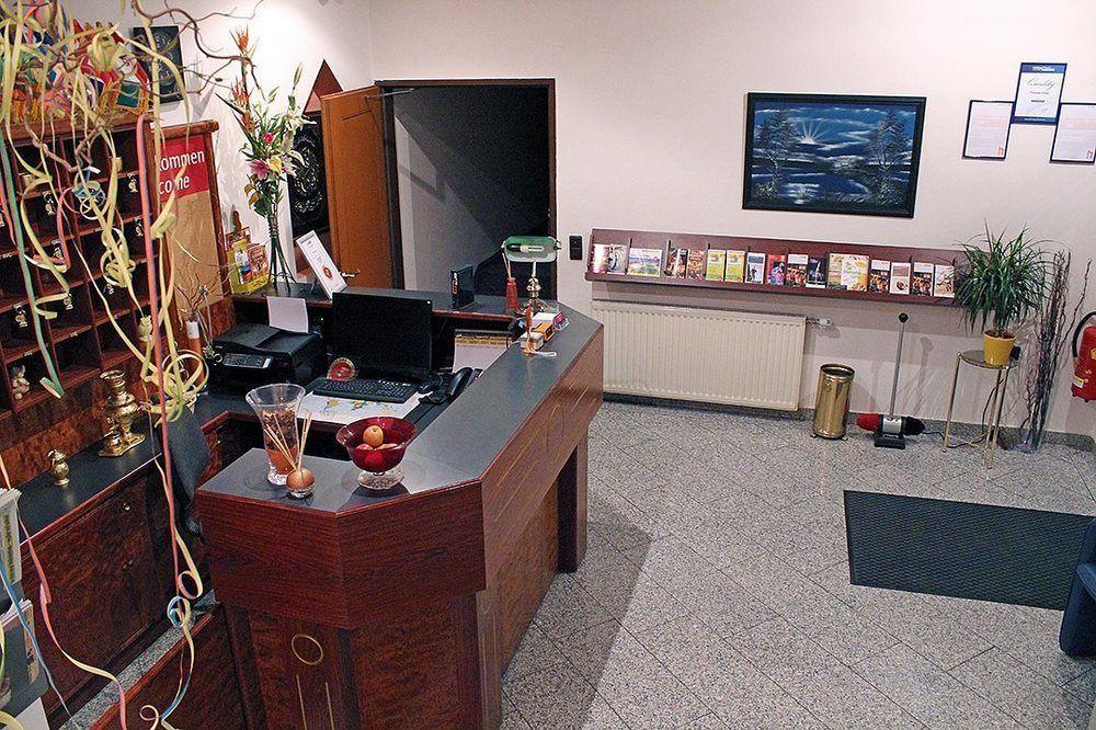 Pension Erlaa Viena Exterior foto