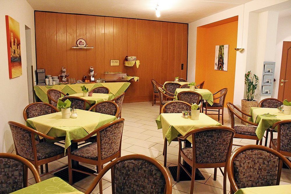 Pension Erlaa Viena Exterior foto